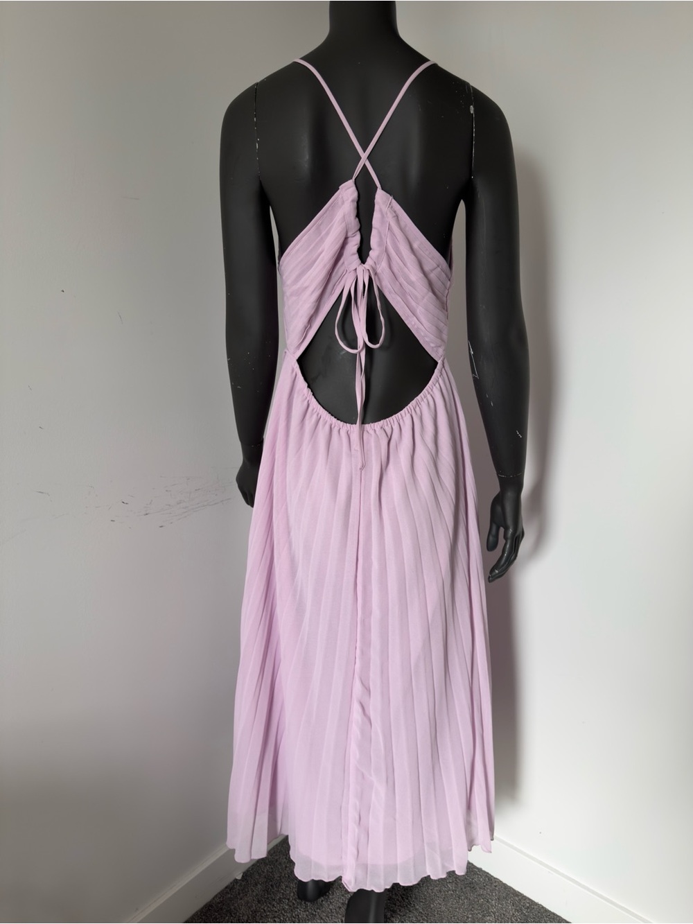 264. ASOS Ruched Bodice Lavender Midi Dress with Pleated Skirt - Picture 6 of 7
